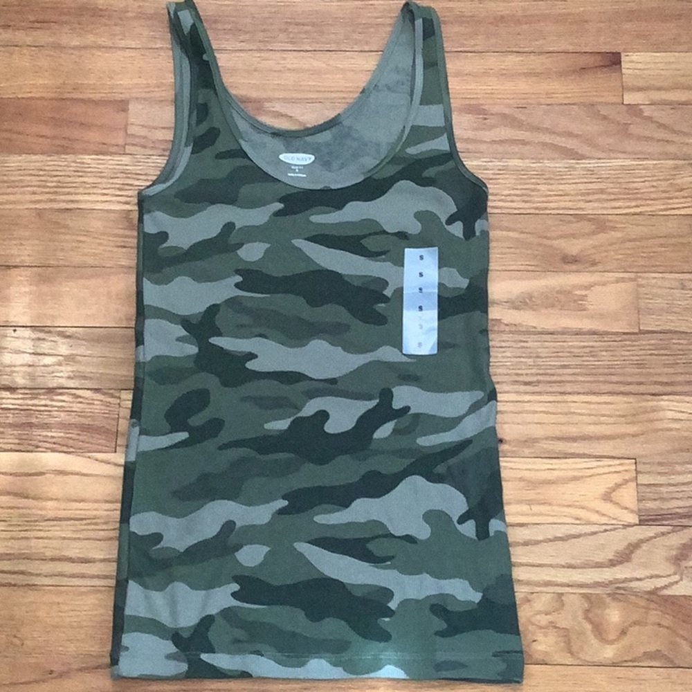 4/$12 NWT Tank Top